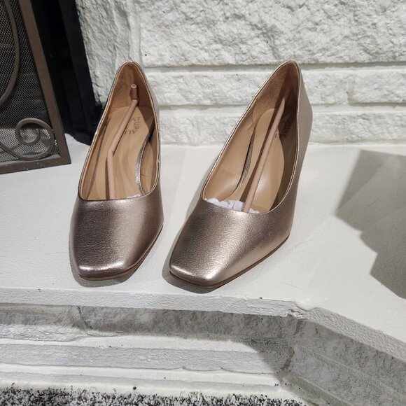 NATURALIZER Gold Block Heel Pumps. Size 10W. (NWOT) - Picture 5 of 7